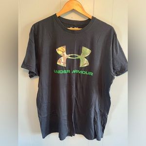 MENS Under Armour T-shirt XXL